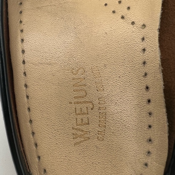 Wee Juns leather slide ons-‎ 7 1/2 - Picture 7 of 10